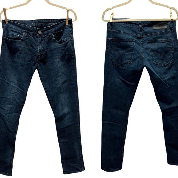 Calvin Klein Slim Straight Fit Jeans 30" x 30" Dark Wash - Picture 2 of 3